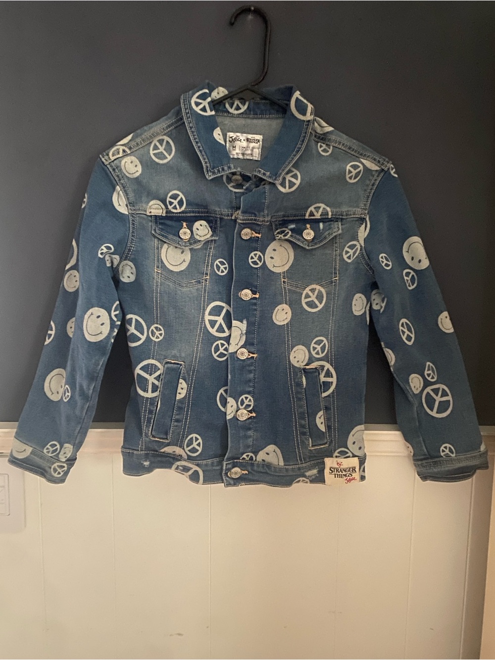 Justice x Stranger Things Girls Discharged Denim Jacket Peace Smiley Size M